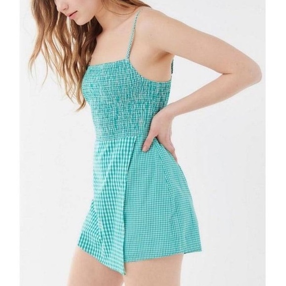 Urban Outfitters Green Checkered Skort Romper with Smocked Top - Picture 2 of 11